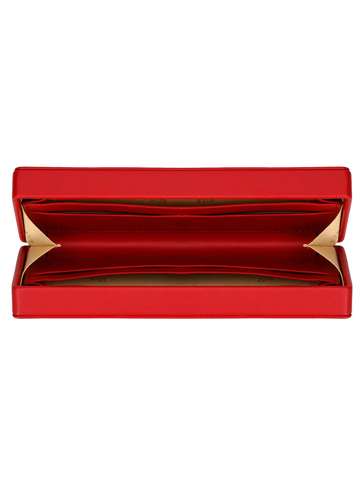 Revel Clutch