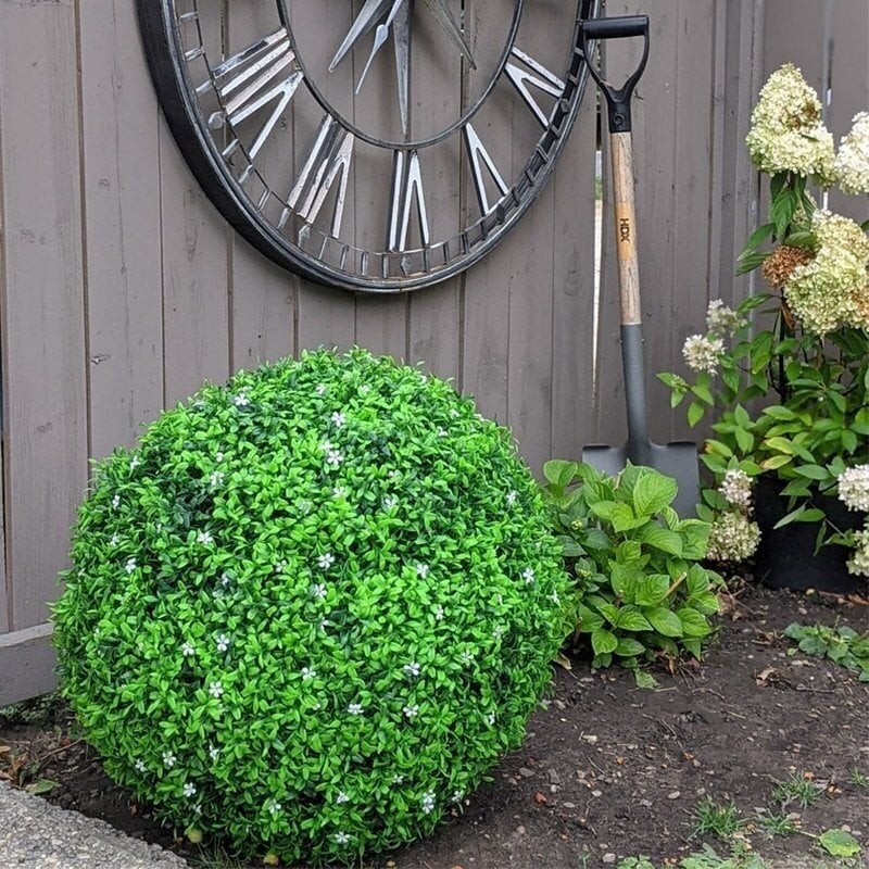 Illustralect – Artificial Plant Topiary Ball