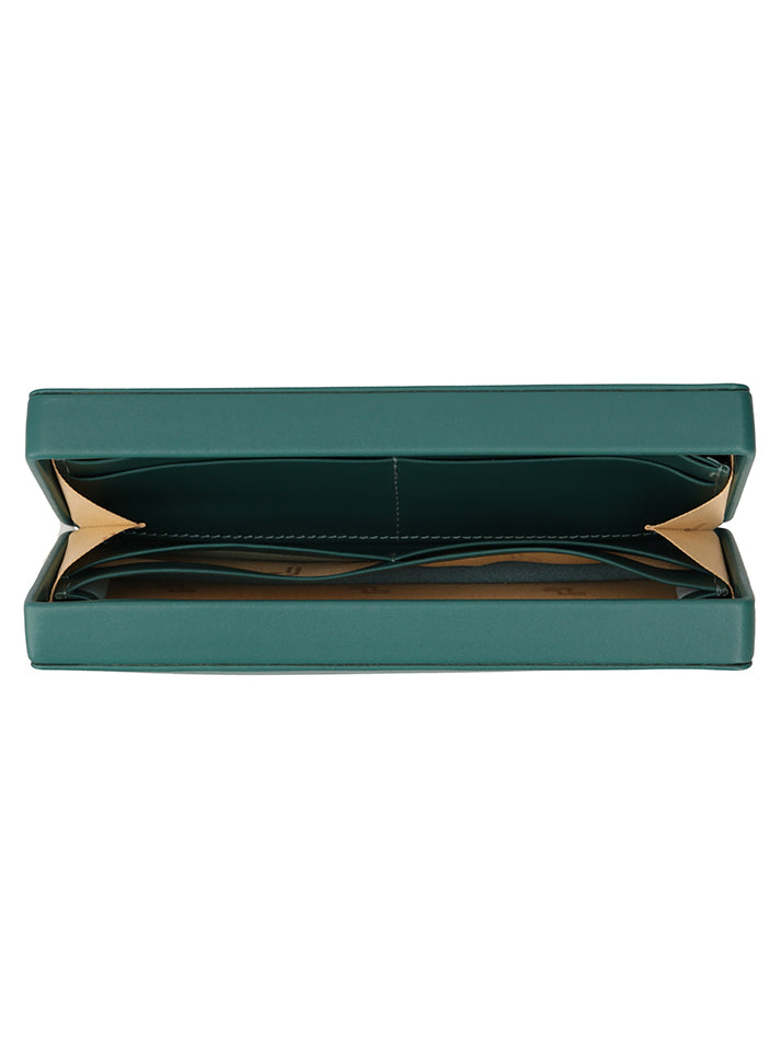 Revel Clutch