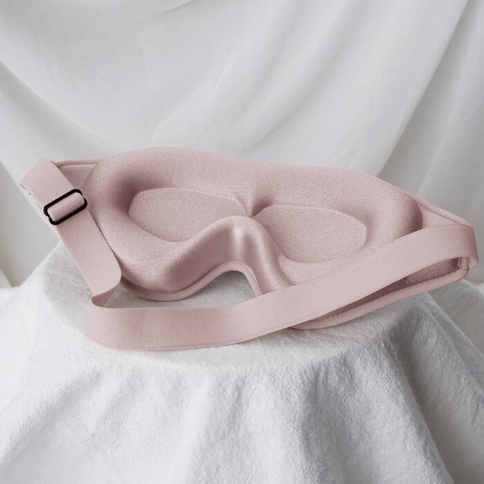 best-silk-3d-sleep-mask-eye-mask-and-cover-for-sleeping-3