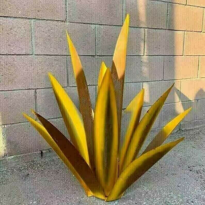Anti-Rust Metal Tequila Agave Plant Yellow / 10.6’